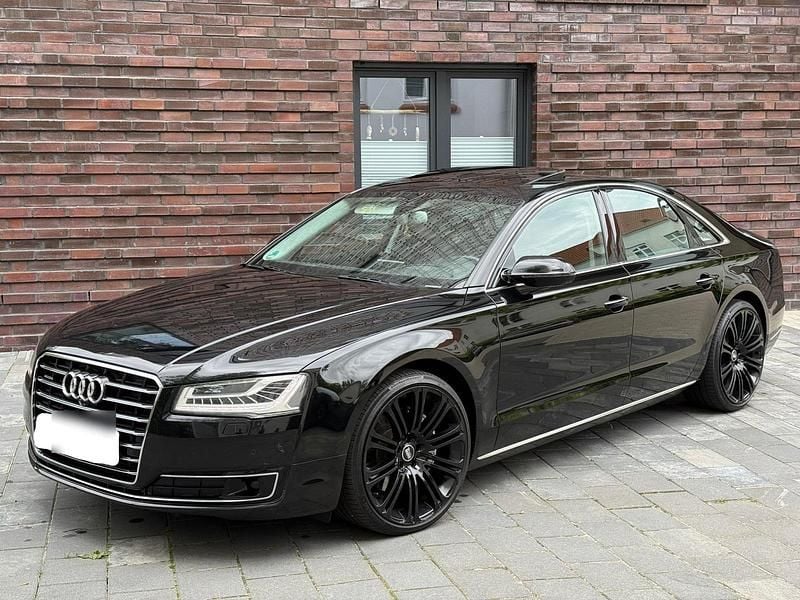 Schwarz Gebraucht 2016 Audi A8 Comfort Limousine | 18.650 € (Superpreis) - Bild 1/4
