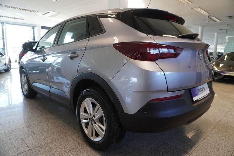 Gebraucht Opel Grandland X 131 PS (96 kW) 2023 Silber SUV