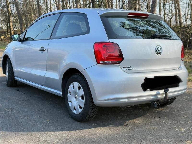 Gebraucht VW Polo 75 PS (55 kW) 2010 Silber Kleinwagen