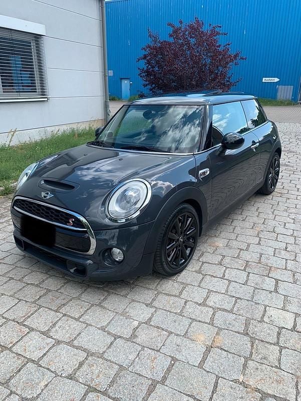 Grau Gebraucht 2015 Mini Cooper S Coupé Sport Coupé | 11.999 € - Bild 1/4