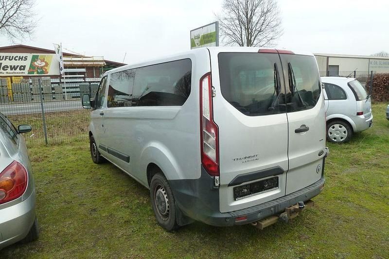 Silber Gebraucht 2014 Ford Transit Trend Kombi | 8.800 € (Fairer Preis) - Bild 1/4