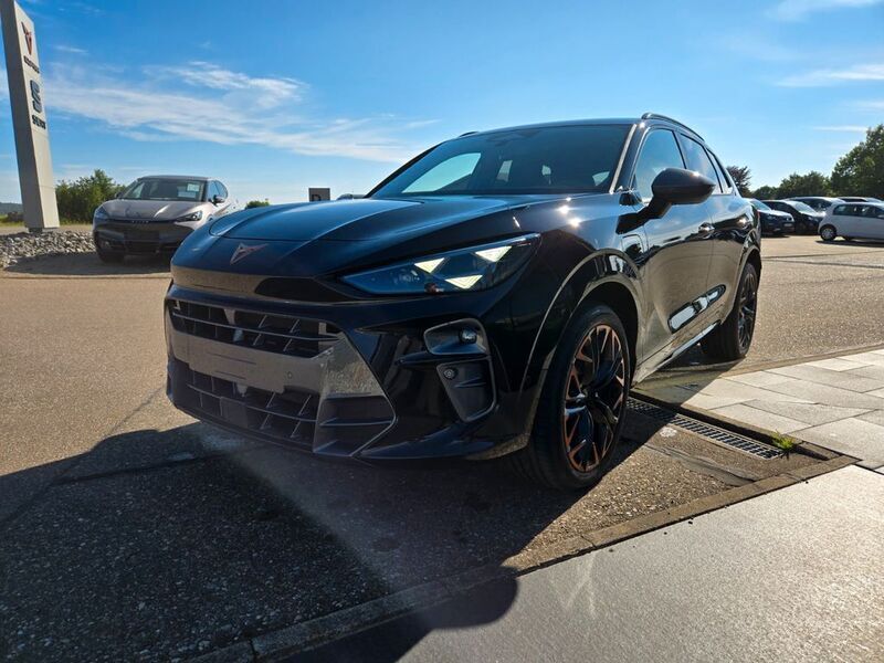 Neu Cupra Terramar VZ 177 PS (130 kW) 2025 Schwarz SUV