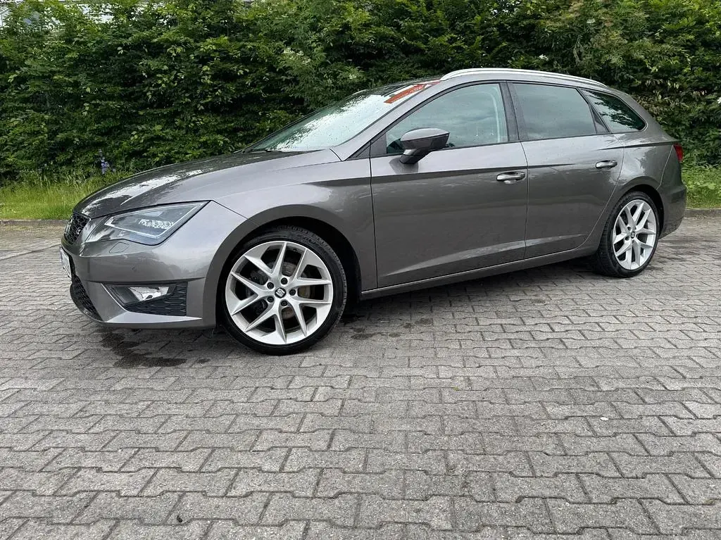 Gebraucht Seat Leon ST FR 150 PS (110 kW) 2016 Grau Kombi