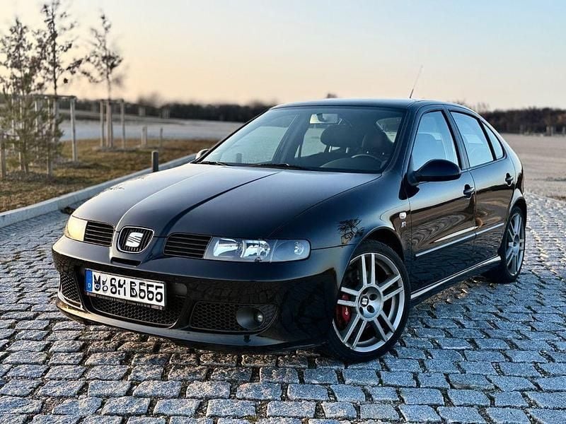 Gebraucht Seat Leon CUPRA 224 PS (164 kW) 2004 Schwarz Kleinwagen