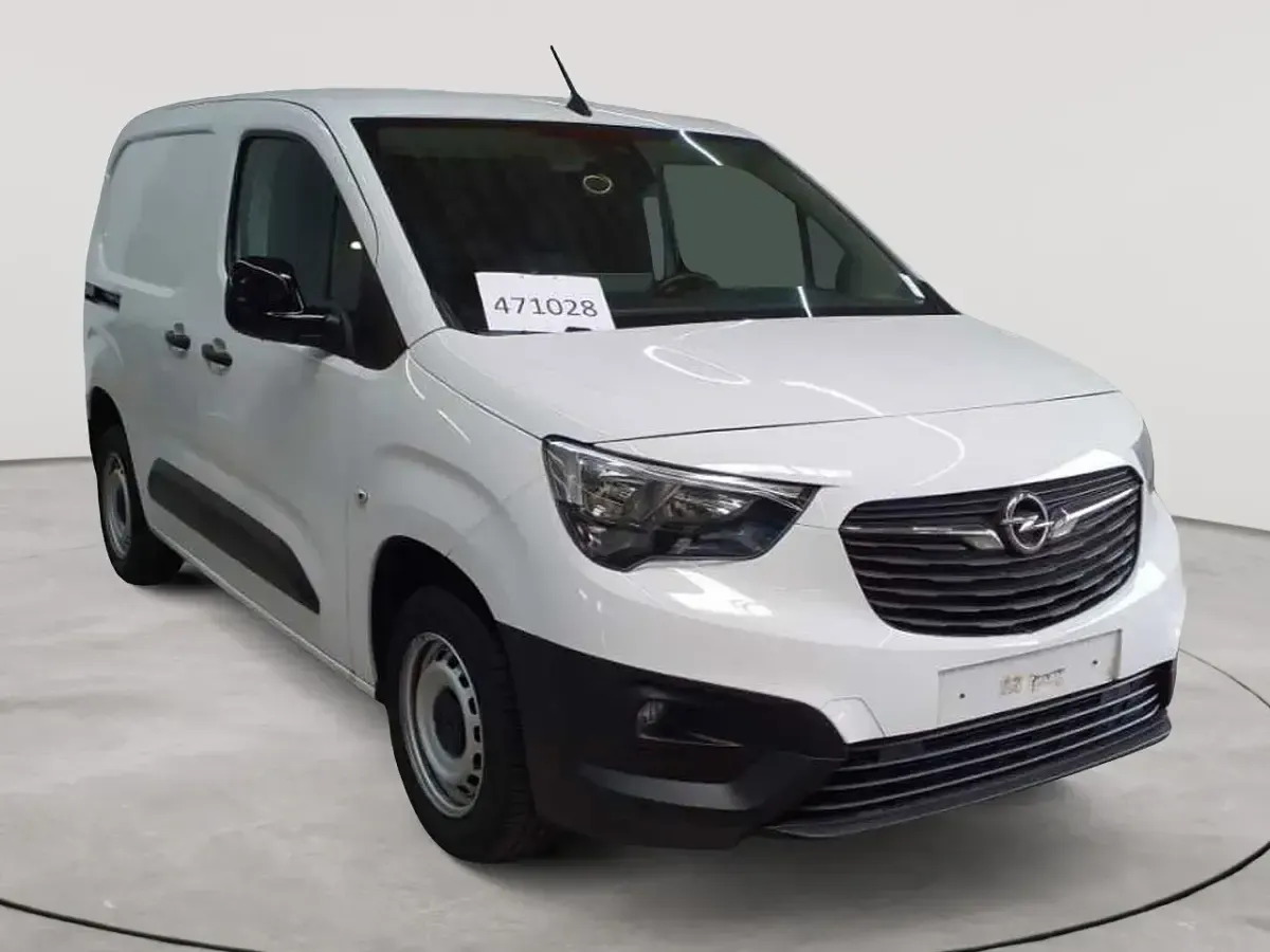 Gebraucht Opel Combo 102 PS (75 kW) 2024 Van / Kleinbus