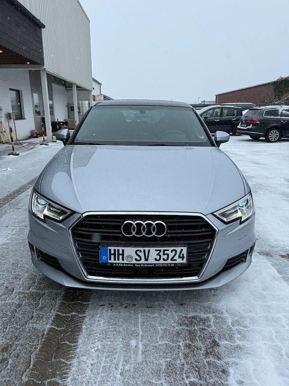 Gebraucht Audi A3 S-Line 150 PS (110 kW) 2017 Silber Limousine