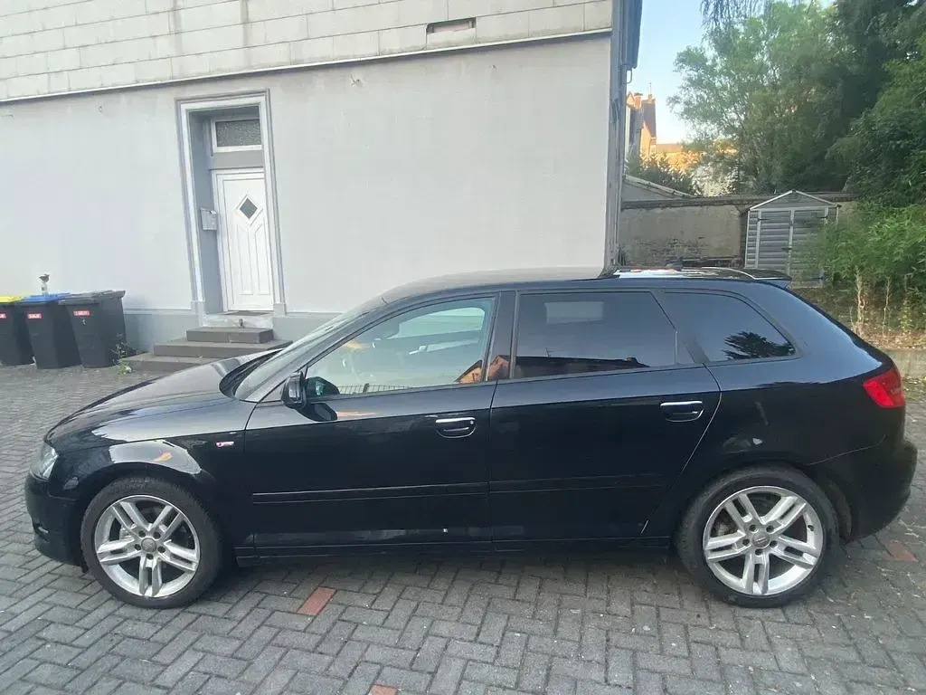 Gebraucht Audi A3 S-Line 140 PS (102 kW) 2012 Schwarz Kleinwagen