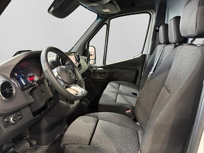 Neu Mercedes Sprinter 140 PS (102 kW) 2026 Arktikweiß Van