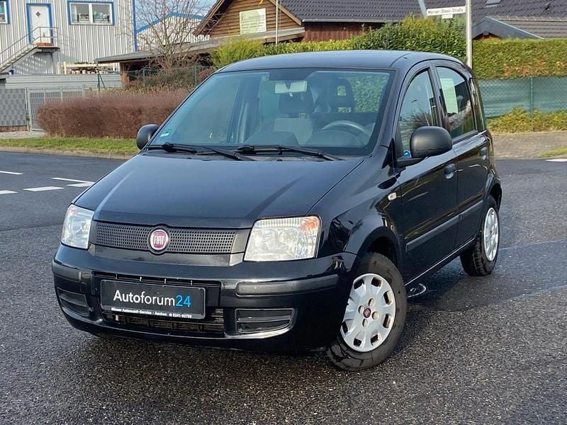 Schwarz Gebraucht 2012 Fiat Panda Classica Kleinwagen | 1.800 € (Guter Preis) - Bild 1/4