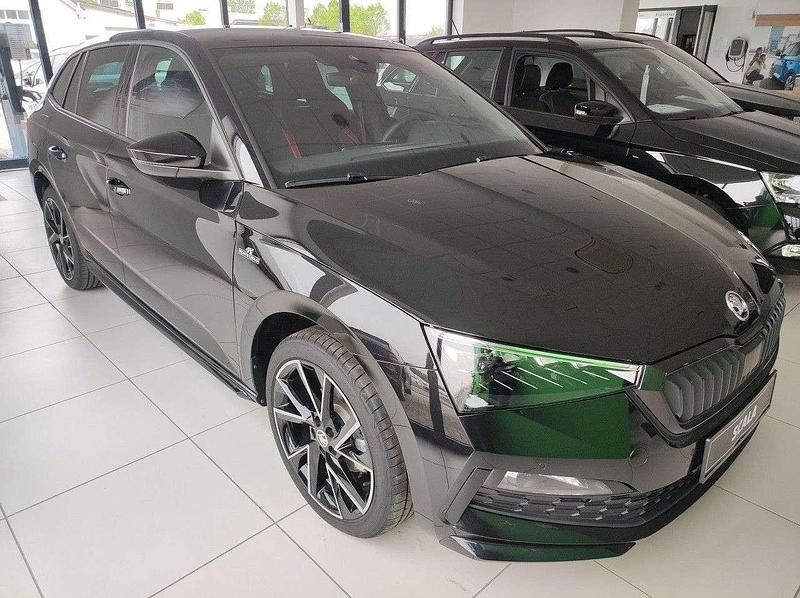 Schwarz Gebraucht 2023 Skoda Scala Monte Carlo Kleinwagen | 27.370 € (Etwas zu teuer) - Bild 1/4