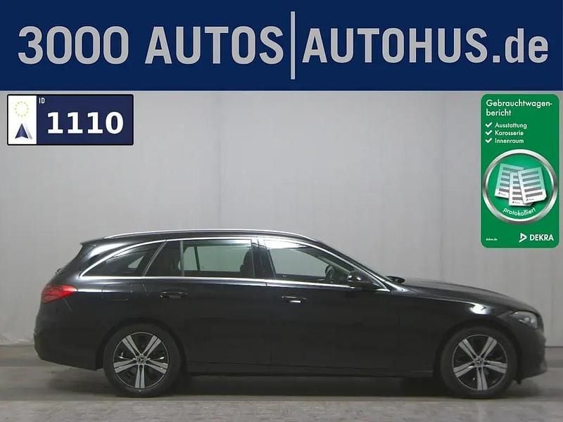 Schwarz Gebraucht 2022 Mercedes C220 Avantgarde Limousine | 22.980 € (Superpreis) - Bild 1/4