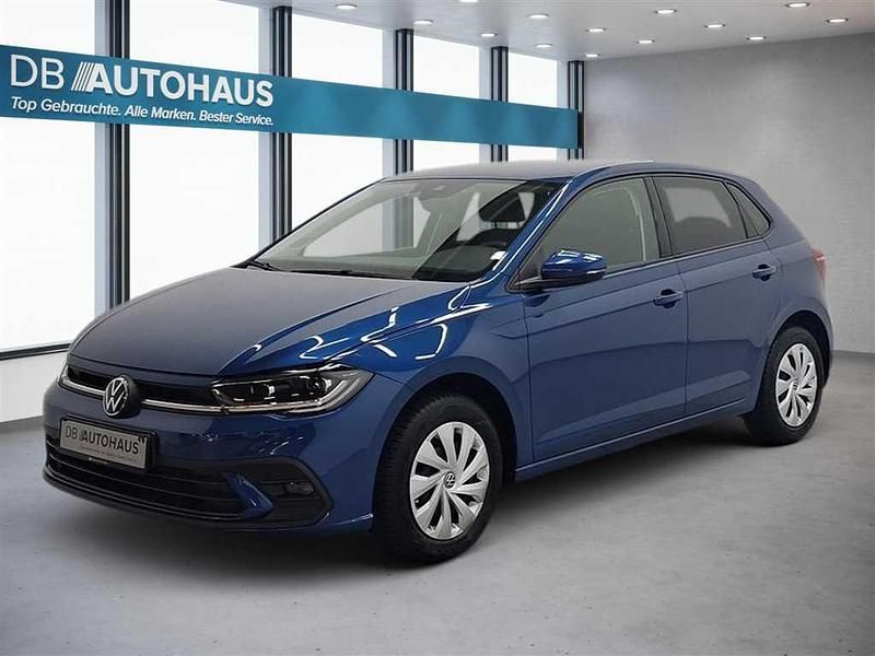 Blau Gebraucht 2023 VW Polo Life Kleinwagen | 21.130 € (Fairer Preis) - Bild 1/4