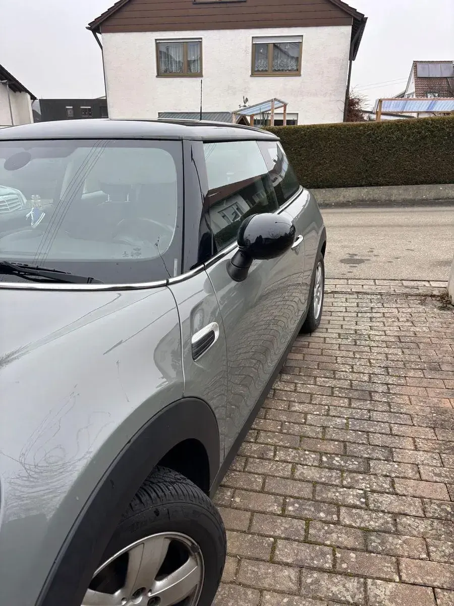 Używany Mini Cooper 136 KM (100 kW) 2019 Szary Hatchback