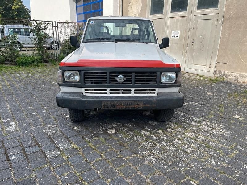 Weiß Gebraucht 1990 Nissan Patrol SUV | 4.400 € - Bild 1/4