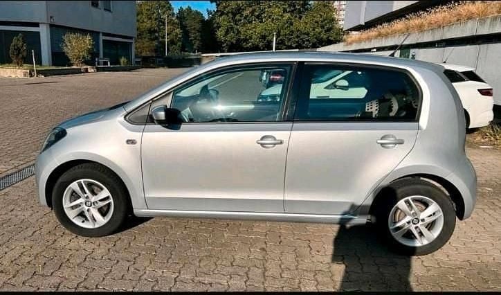 Usata Seat Mii 75 CV (55 kW) 2013 Argento Utilitaria