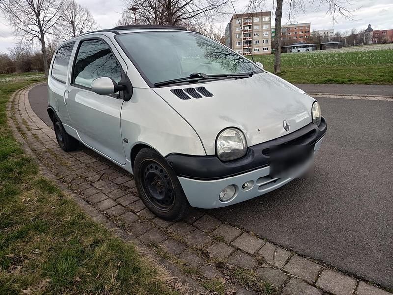 Gebraucht Renault Twingo 58 PS (42 kW) 2001 Silber Kleinwagen