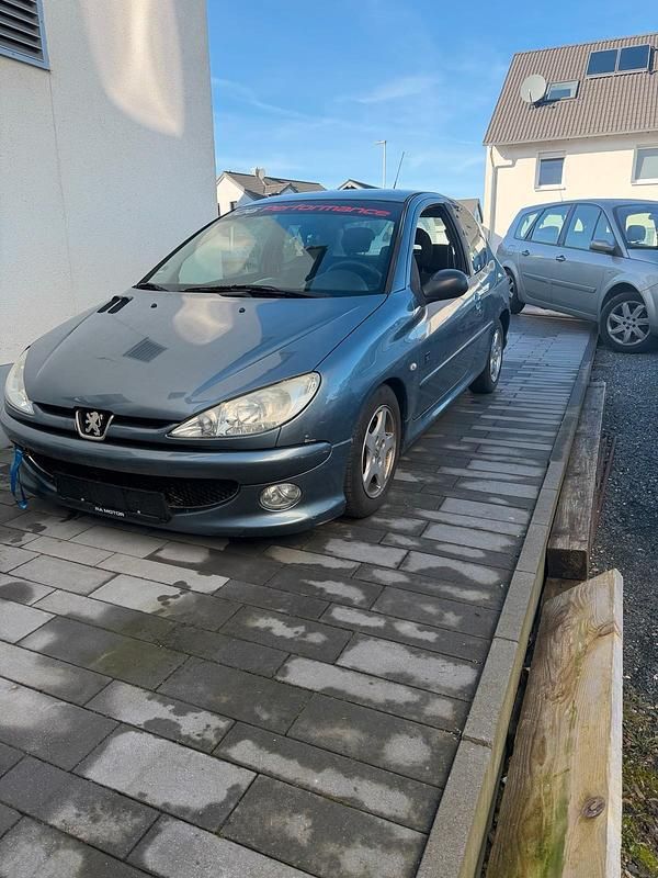 Gebraucht Peugeot 206 75 PS (55 kW) 2007 Blau Kleinwagen