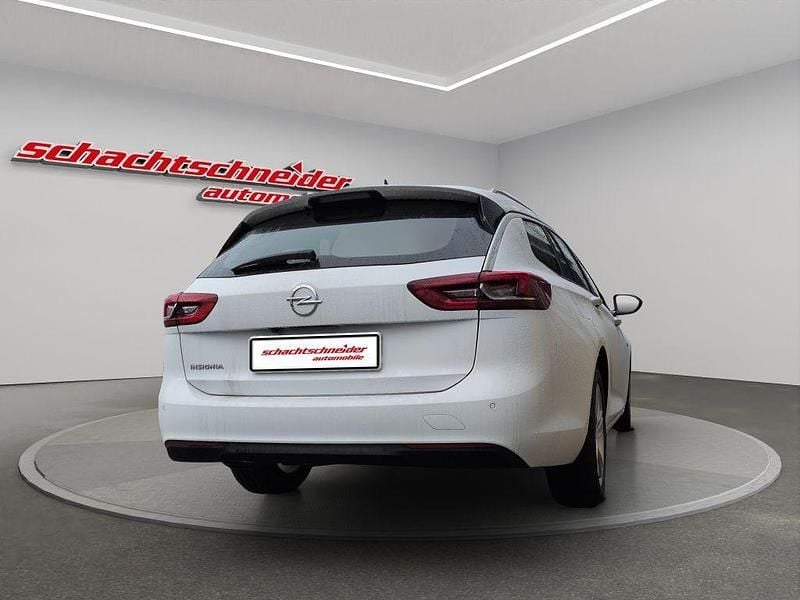 Gebraucht Opel Insignia Business 122 PS (89 kW) 2022 Weiß Kombi