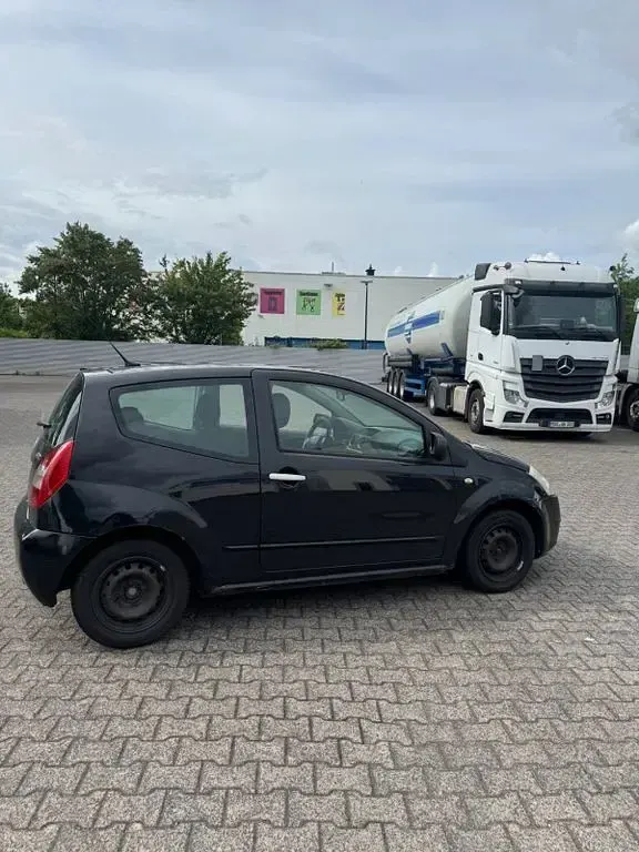Gebraucht Citroën C2 68 PS (50 kW) 2006 Schwarz Kleinwagen