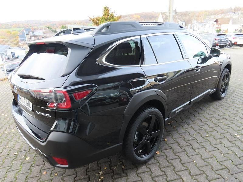 Schwarz Neu 2025 Subaru Outback Limousine | 45.390 € (Fairer Preis) - Bild 1/4