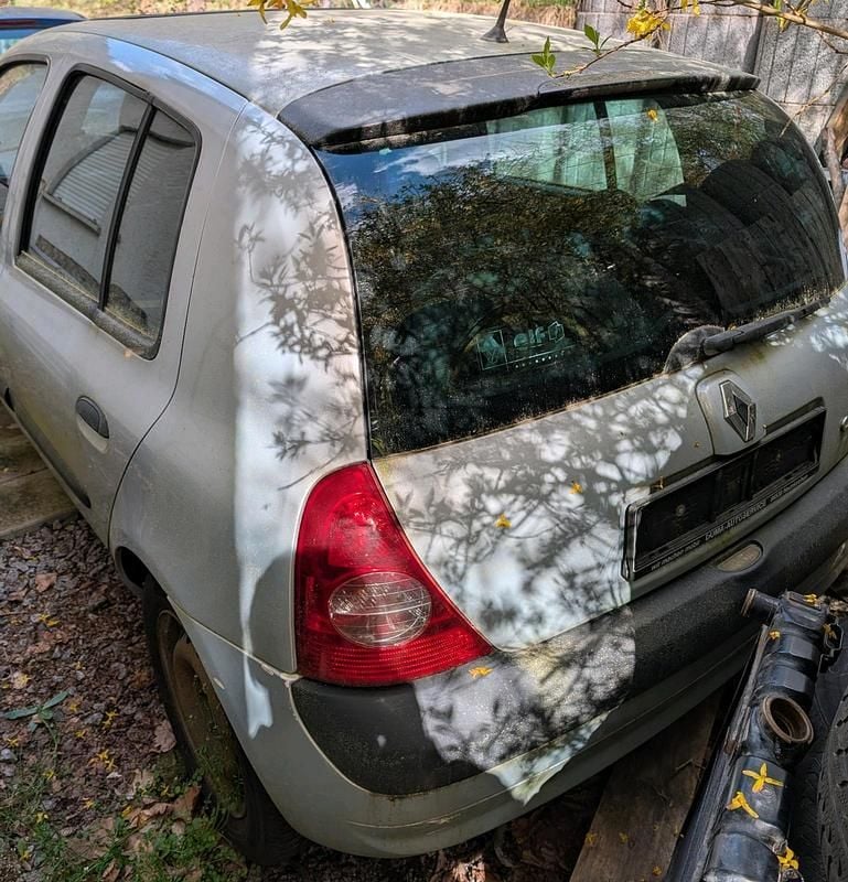 Second-hand Renault Clio II 2003 Gri Hatchback