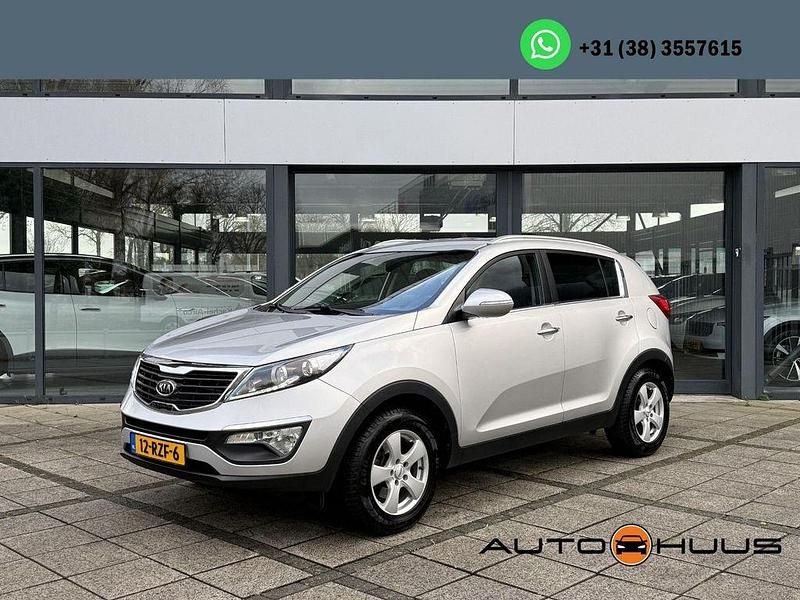 Grau Gebraucht 2011 Kia Sportage Plus SUV | 7.450 € (Fairer Preis) - Bild 1/3