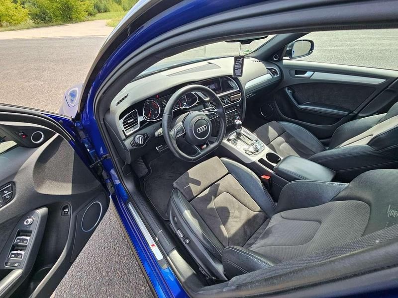 Gebraucht Audi A4 S-Line 190 PS (139 kW) 2016 Sepangblau perleffekt Kombi