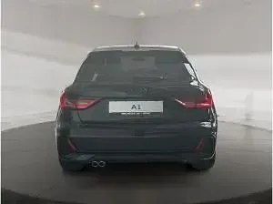 Neu Audi A1 207 PS (152 kW) 2026 Schwarz (mythosschwarz) SUV