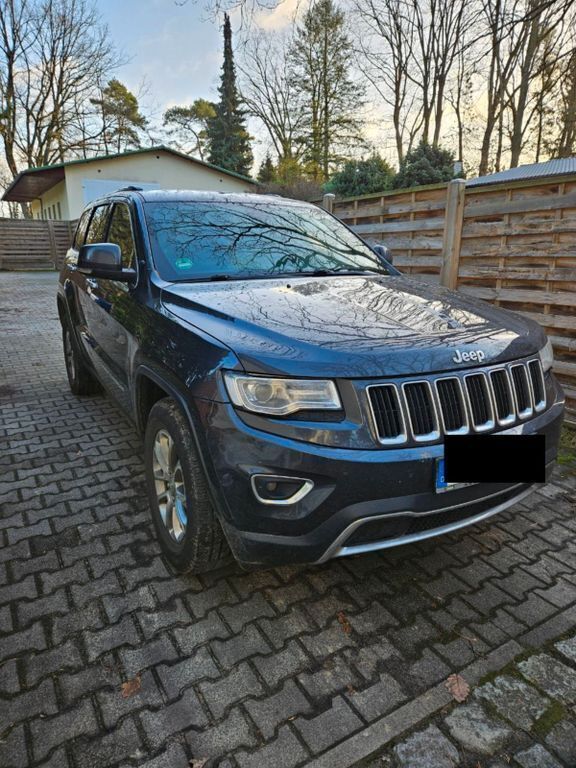 Grau Gebraucht 2016 Jeep Grand Cherokee Limited SUV | 18.000 € (Superpreis) - Bild 1/4