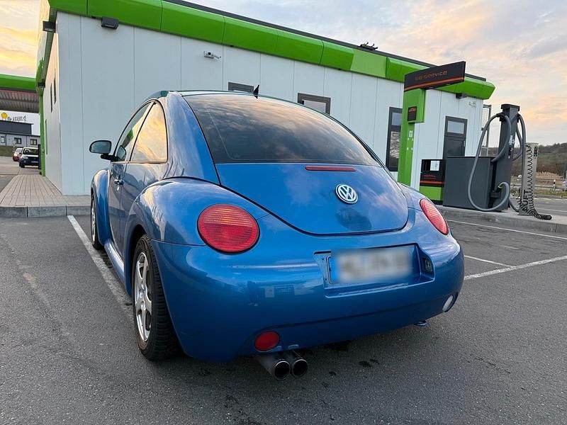 Gebraucht VW New Beetle 116 PS (85 kW) 1999 Blau Kleinwagen