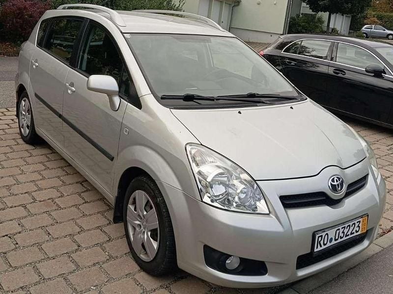 Gebraucht Toyota Corolla 110 PS (80 kW) 2007 Silber Kombi