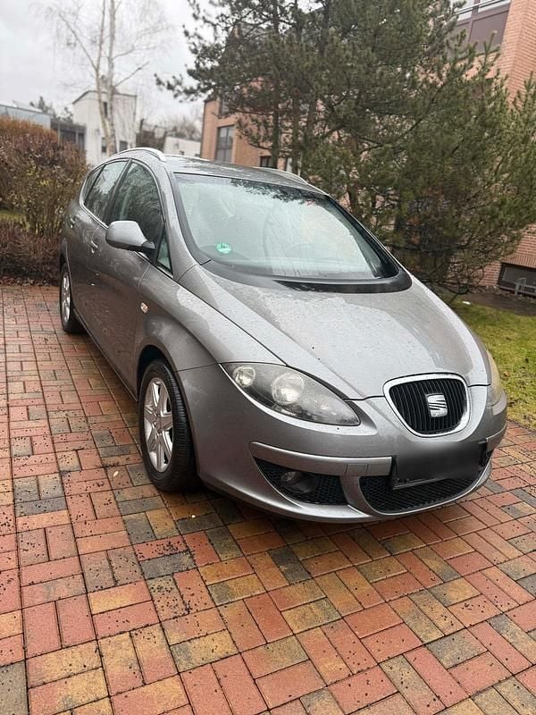 Gebraucht Seat Altea 105 PS (77 kW) 2009 Grün Limousine