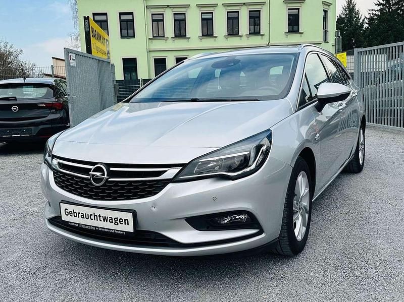 Gebraucht Opel Astra Innovation 150 PS (110 kW) 2018 Silber Kombi