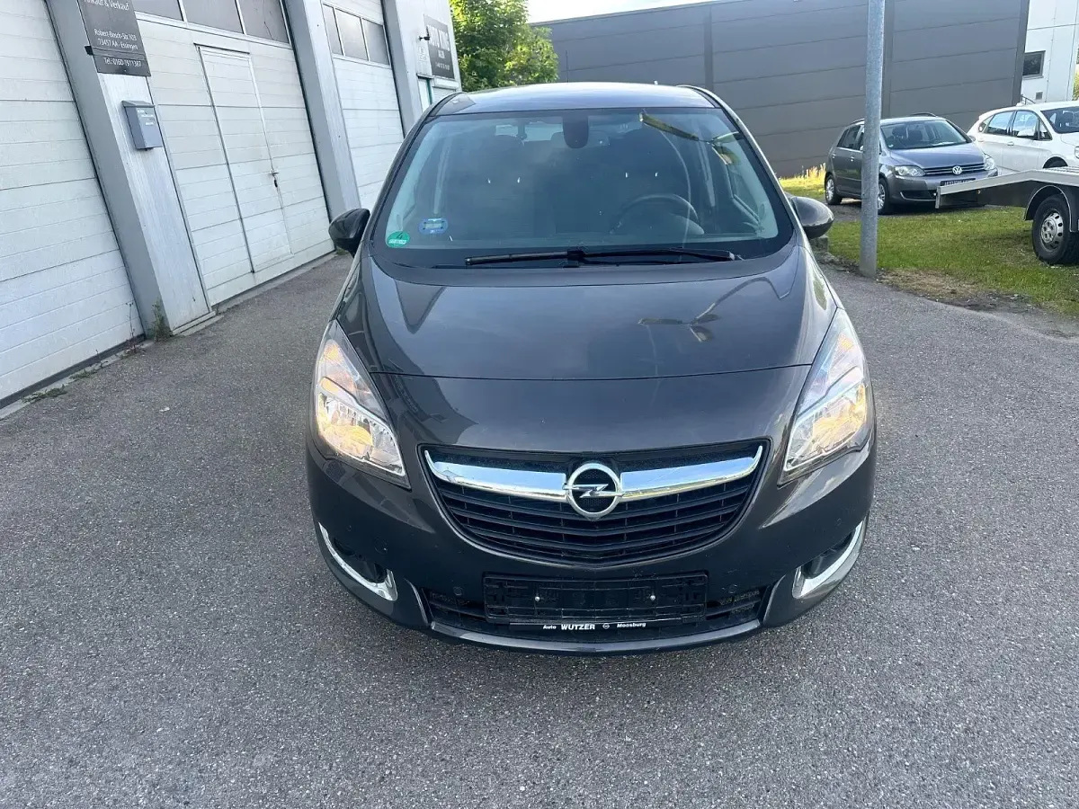 Gebraucht Opel Meriva Style 140 PS (102 kW) 2015 Grau Van / Kleinbus