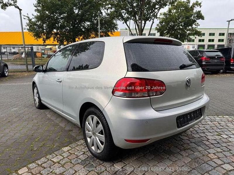 Gebraucht VW Golf VI Comfortline 80 PS (58 kW) 2009 Silber Kleinwagen