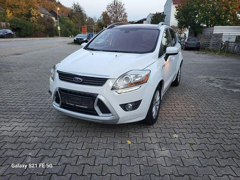Weiß Gebraucht 2012 Ford Kuga Titanium SUV | 7.550 € (Fairer Preis) - Bild 1/4