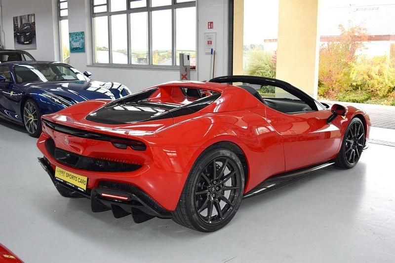 Neu Ferrari 296 829 PS (609 kW) 2025 Rosso corsa Cabrio