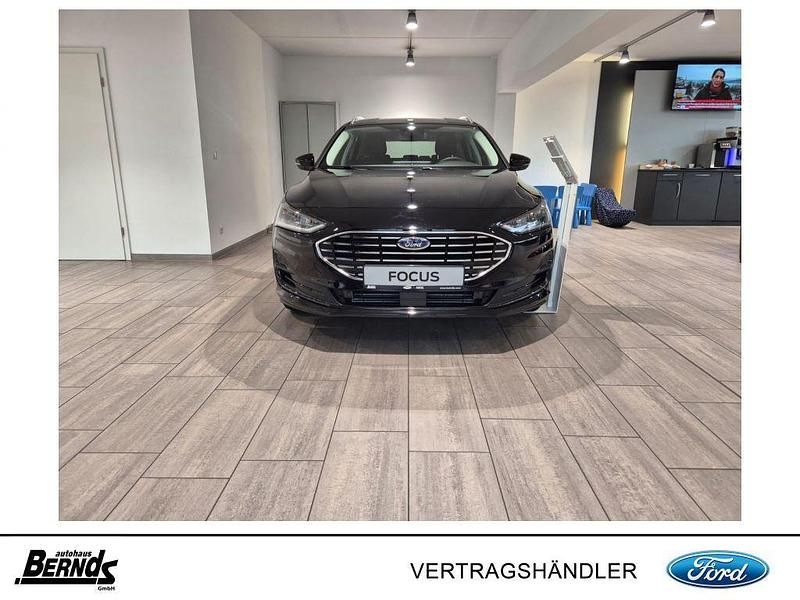 Neu Ford Focus Titanium X 155 PS (114 kW) 2026 Agate black metallic Kombi