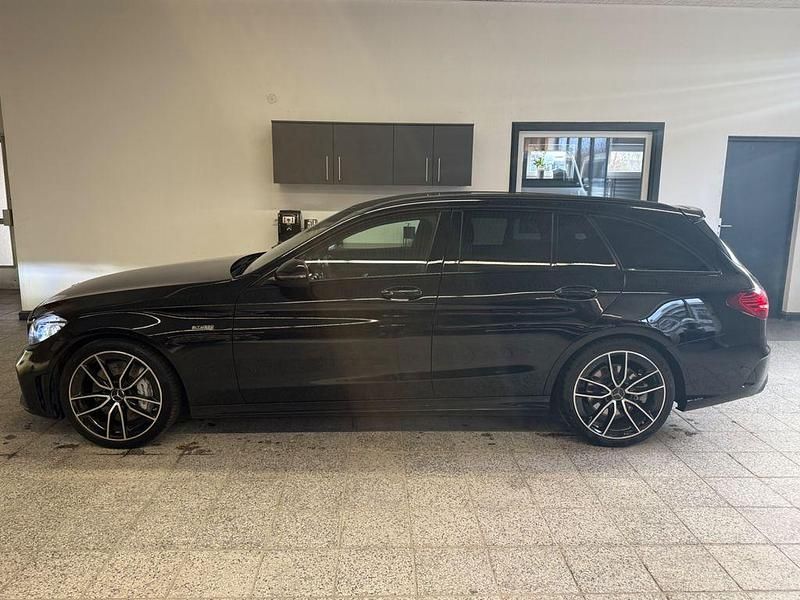 Schwarz Gebraucht 2019 Mercedes C43 AMG AMG Limousine | 38.900 € (Guter Preis) - Bild 1/4