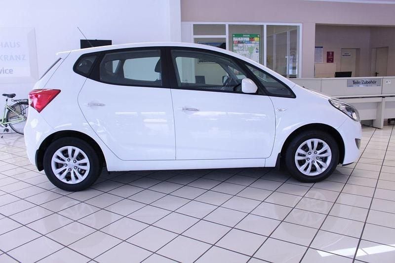 Gebraucht Hyundai ix20 Trend 125 PS (91 kW) 2017 Weiß Kleinwagen