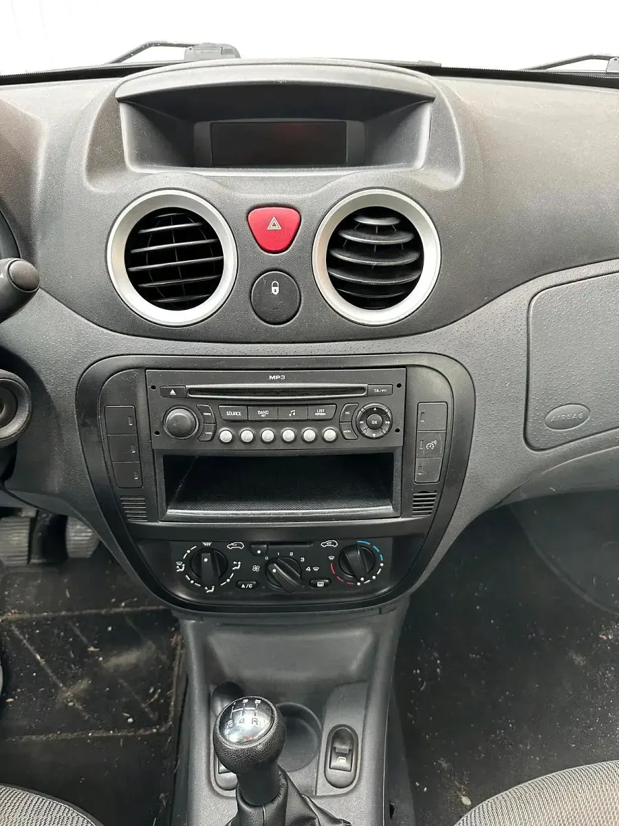 Gebraucht Citroën C3 73 PS (53 kW) 2009 Schwarz Kleinwagen