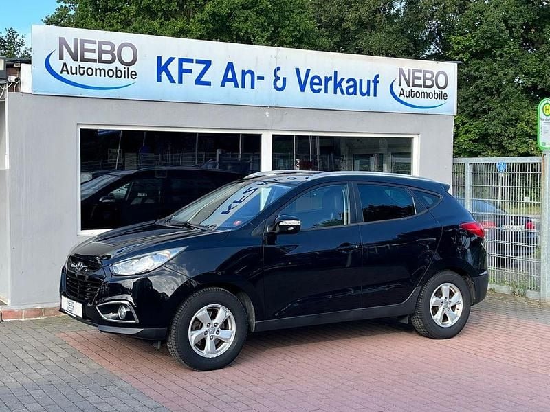 Schwarz Gebraucht 2012 Hyundai ix35 Style SUV | 10.000 € (Fairer Preis) - Bild 1/4