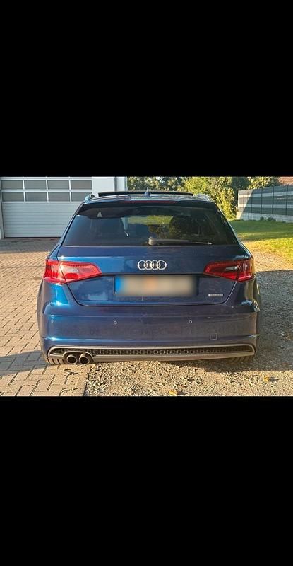 Gebraucht Audi A3 S-Line 179 PS (131 kW) 2014 Blau Kombi