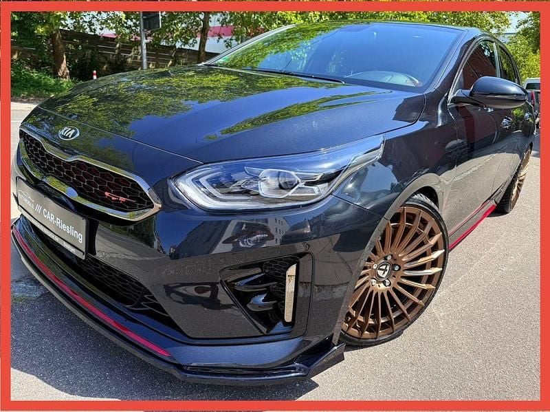 Schwarz Gebraucht 2021 Kia ProCeed GT Kleinwagen | 24.999 € (Guter Preis) - Bild 1/4