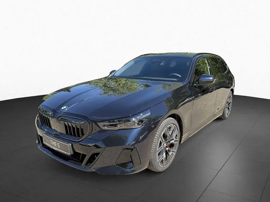 Neu BMW 540 M Sport 286 PS (210 kW) 2026 Carbonschwarz (schwarz) Kombi