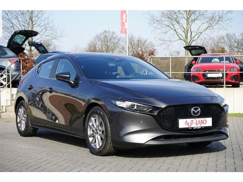 Gebraucht Mazda 3 Selection 122 PS (89 kW) 2020 Machine gray (metallic) Limousine