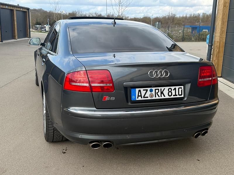Gebraucht Audi S8 450 PS (330 kW) 2008 Grau Limousine
