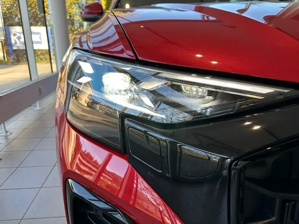 Neu Audi Q8 S-Line 286 PS (210 kW) 2026 W0 chillirot SUV