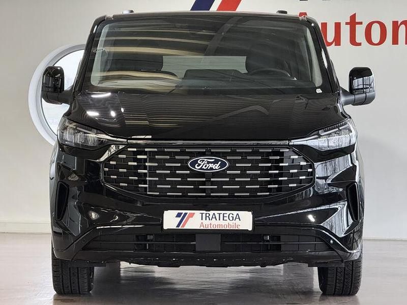 Gebraucht Ford Tourneo Titanium 170 PS (125 kW) 2025 Schwarz Van / Kleinbus