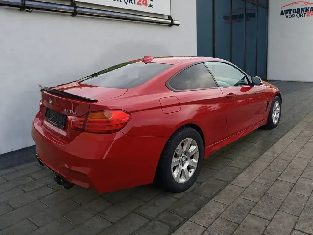 Gebraucht BMW 420 Sport Line 184 PS (135 kW) 2014 Melbournerot Coupé